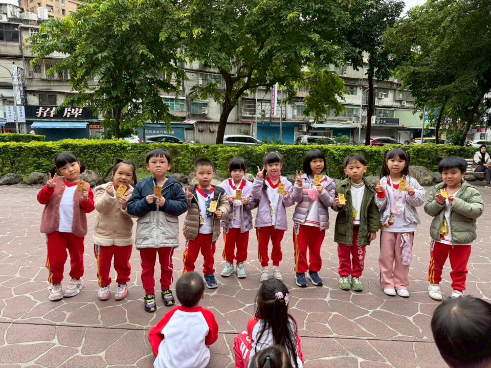 袋鼠班班美語闖關頒獎